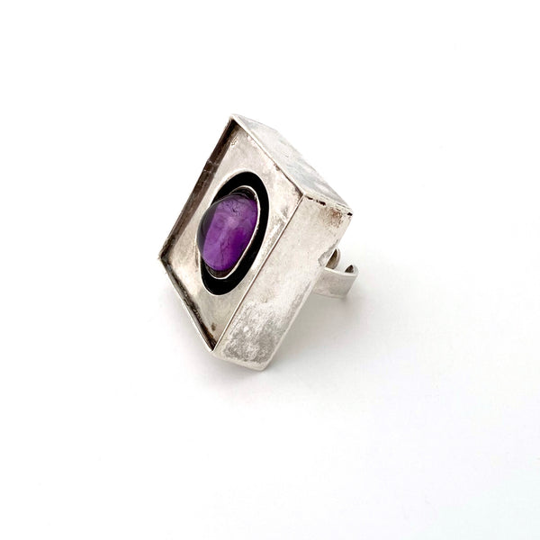 large vintage silver & amethyst square shadowbox ring