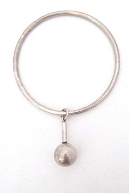 detail Ernst Dragsted Denmark vintage Scandinavian modern silver Nordic design bangle bracelet 