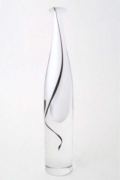 back Klas Goran Tinback for Kosta Boda Sweden vintage blown glass paperweight vase