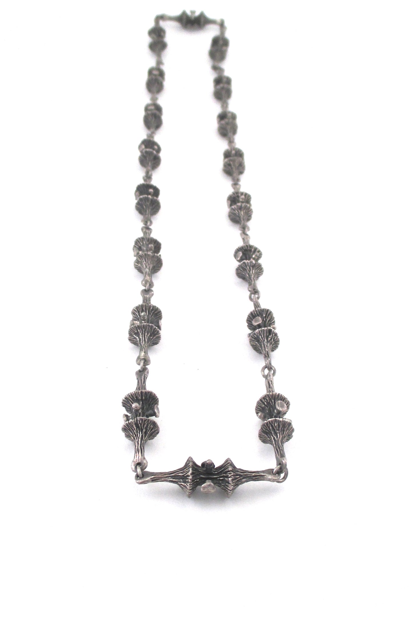 Guy Vidal brutalist 'trumpet lichen' long link chain