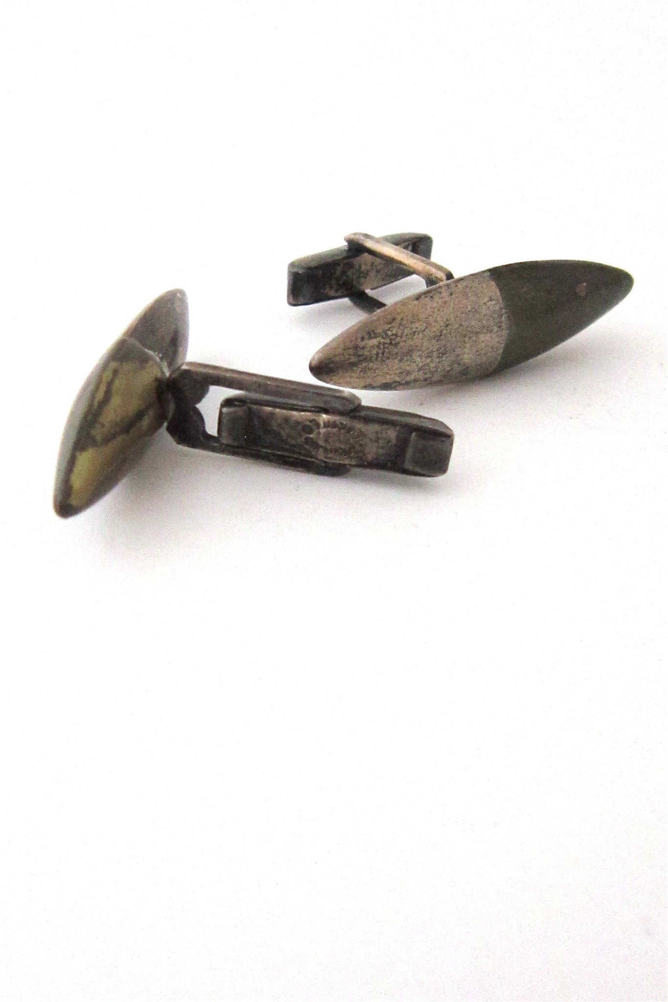 Los Castillo, Mexico Modernist metales Castillo silver and brass cuff links