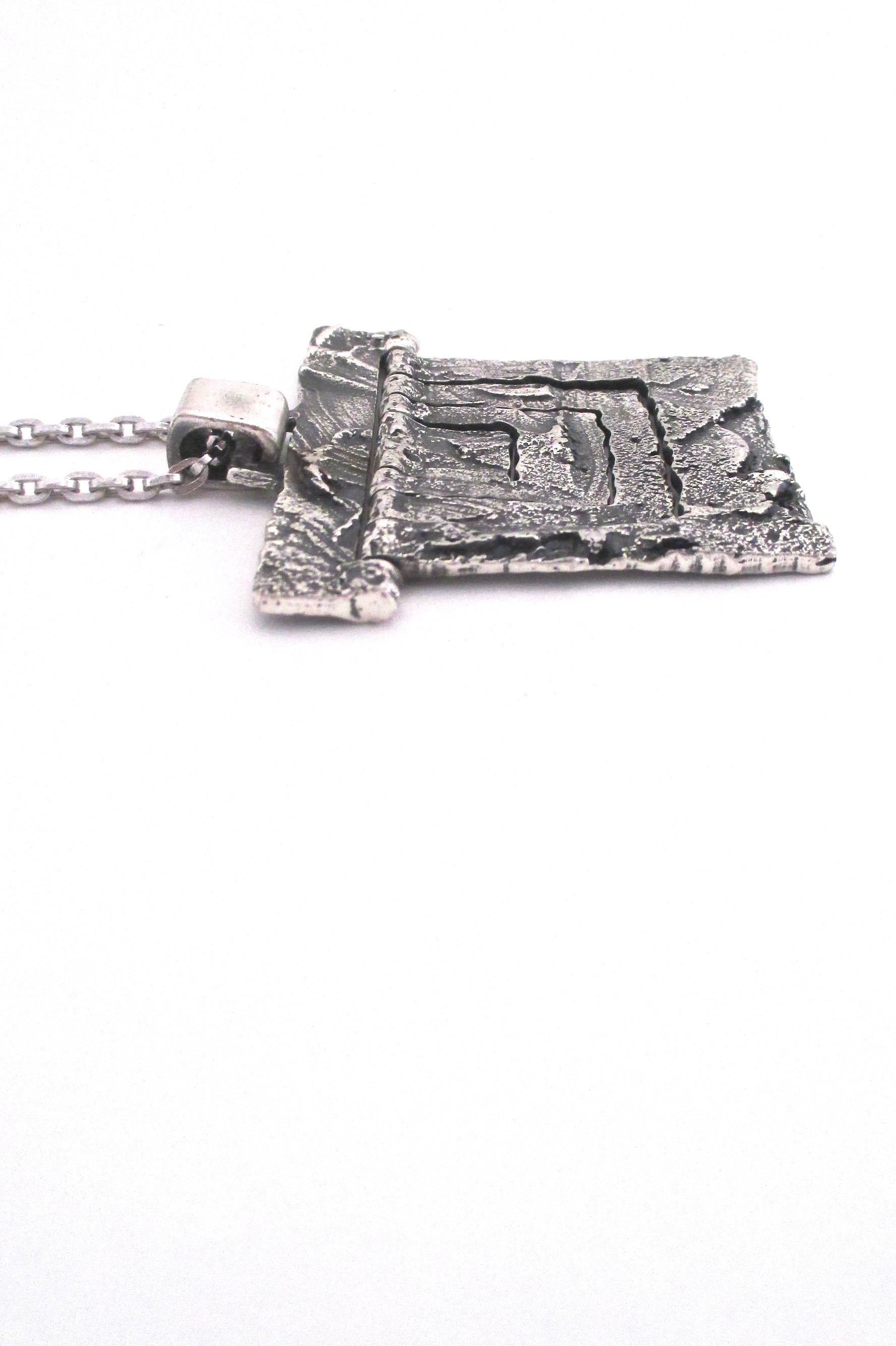 profile Guy Vidal Canada large vintage textured brutalist pewter kinetic pendant necklace
