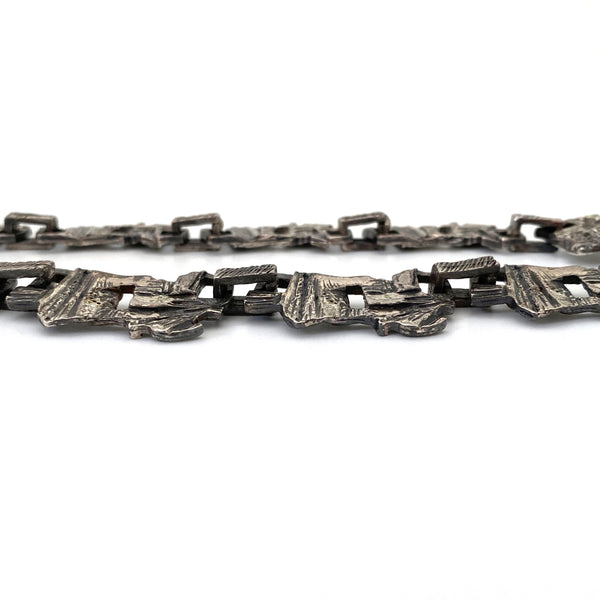 profile Robert Larin Canada vintage brutalist pewter extra bold necklace Canadian Modernist jewelry design