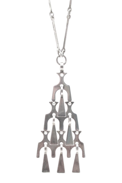 detail David Andersen Norway vintage Scandinavian Modern kinetic silver pendant necklace