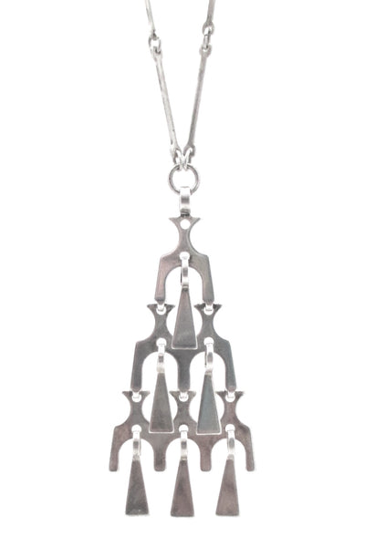 detail David Andersen Norway vintage Scandinavian Modern kinetic silver pendant necklace