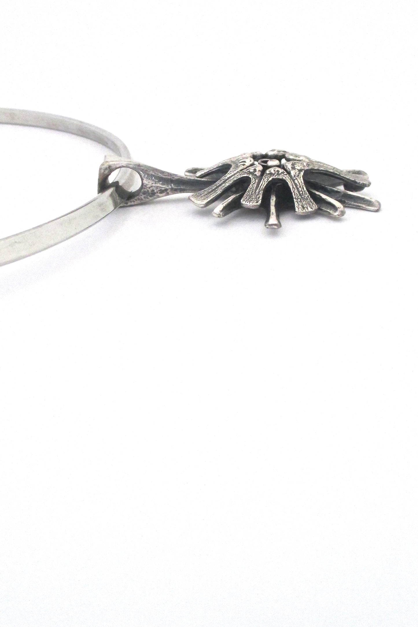 profile Guy Vidal Canada vintage brutalist pewter starburst choker pendant necklace