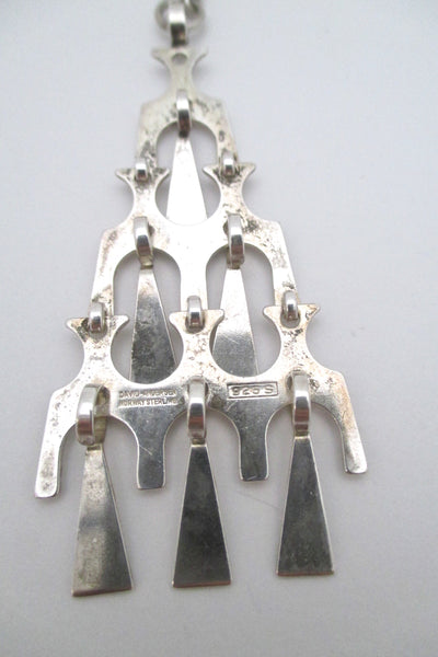 David-Andersen kinetic silver pendant on original long link chain