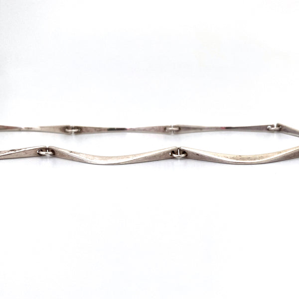 profile Jaana Toppila Ikalainen JTI Finland vintage sterling silver Modernist choker necklace Scandinavian design jewelry