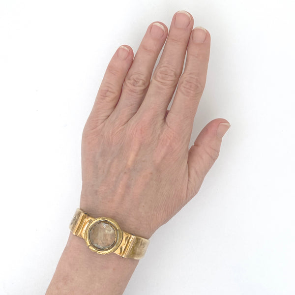 scale Rafael Alfandary Canada vintage brass clear glass clamper bracelet