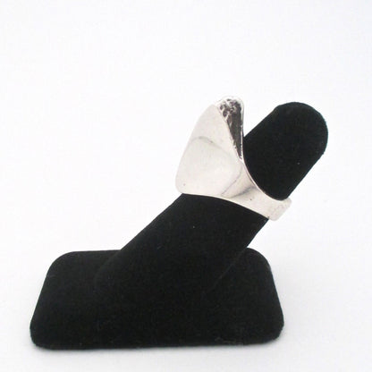 Poul Havgaard for Lapponia sculptural silver 'Balance' ring 1976