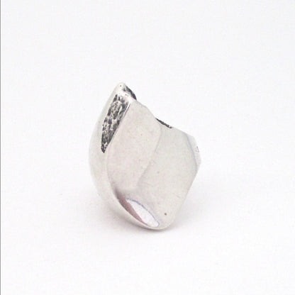 Poul Havgaard for Lapponia sculptural silver 'Balance' ring 1976