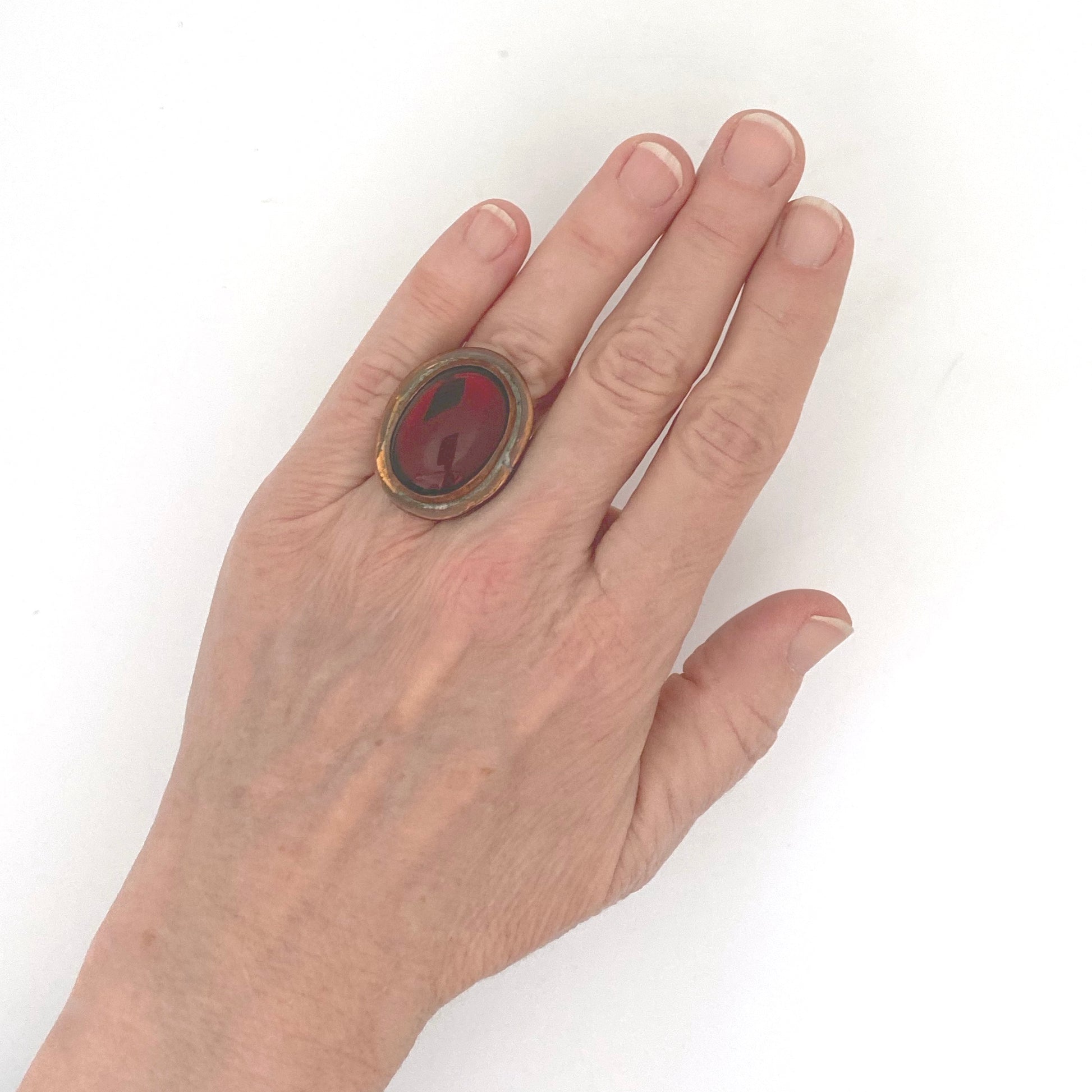 scale Rafael Alfandary Canada vintage copper mirrored dark amber glass oval ring