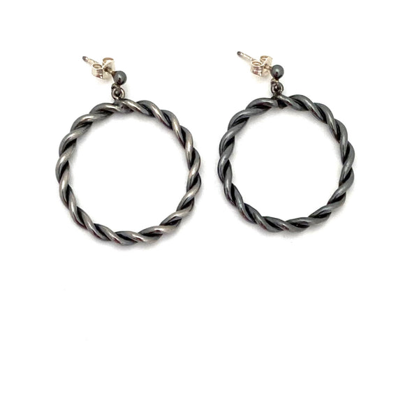 detail Kaj Faale Larsen Norway vintage twisted silver hoop earrings Scandinavian Modernist jewelry design