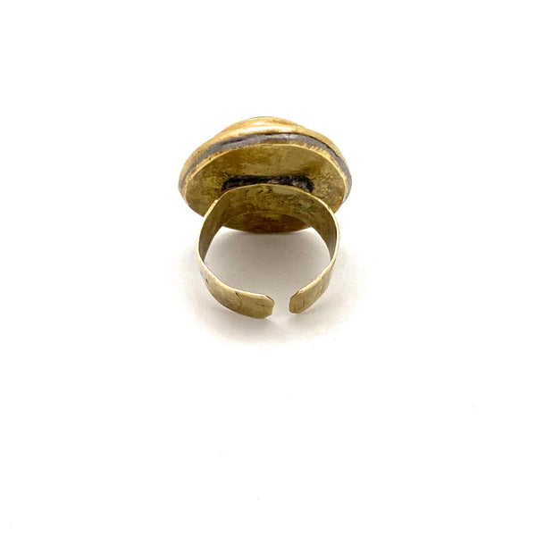 Rafael Canada brass oval ring ~ clear dark green
