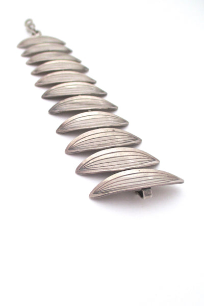 detail Aarre & Krogh Denmark vintage Scandinavian Modern silver link bracelet