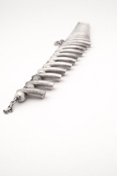A Dragsted heavy silver graduated fringe necklace
