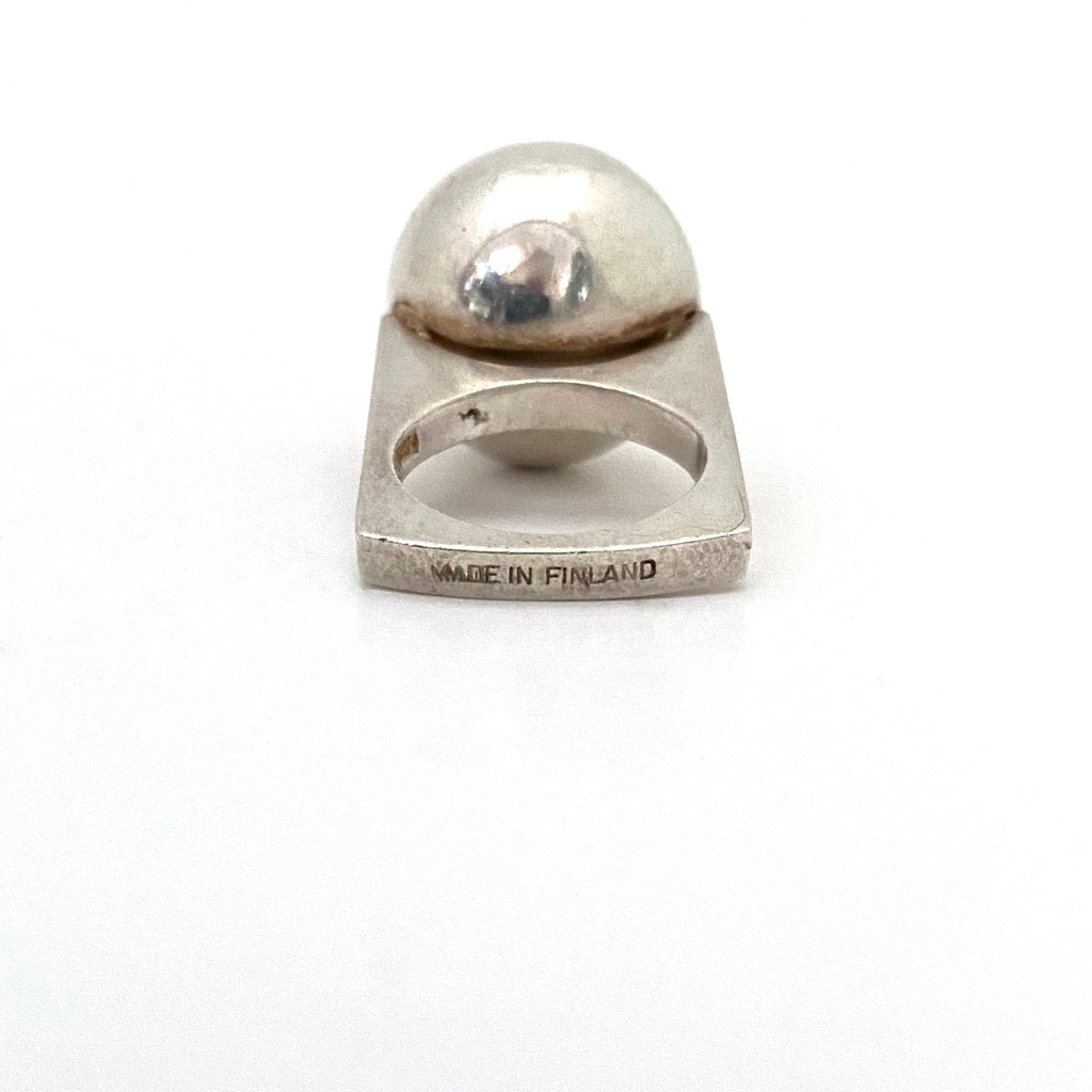 Pekka Piekainen large silver sphere ring ~ 1972 – Samantha Howard Vintage