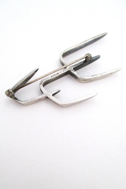Henry Steig modernist silver brooch