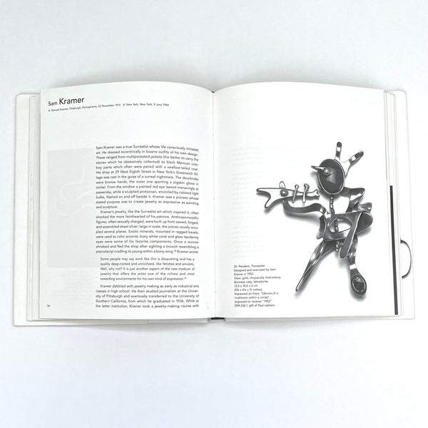 detail Messengers of Modernism American Studio Jewelry 1940 - 1960 reference book