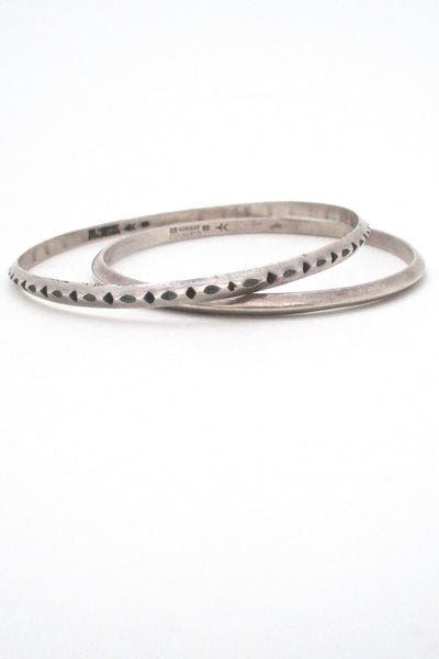 scale - Erling Christoffersen for Plus Studios Norway Design vintage modernist silver bangle