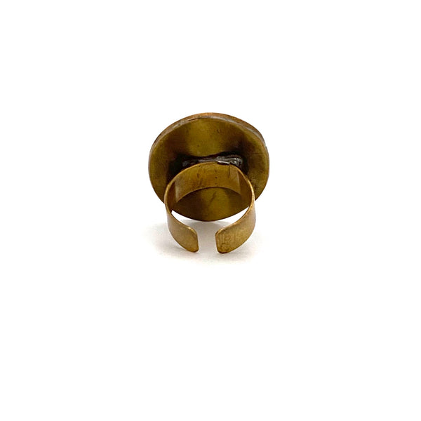 Rafael Canada large oval brass ring ~ clear grass green