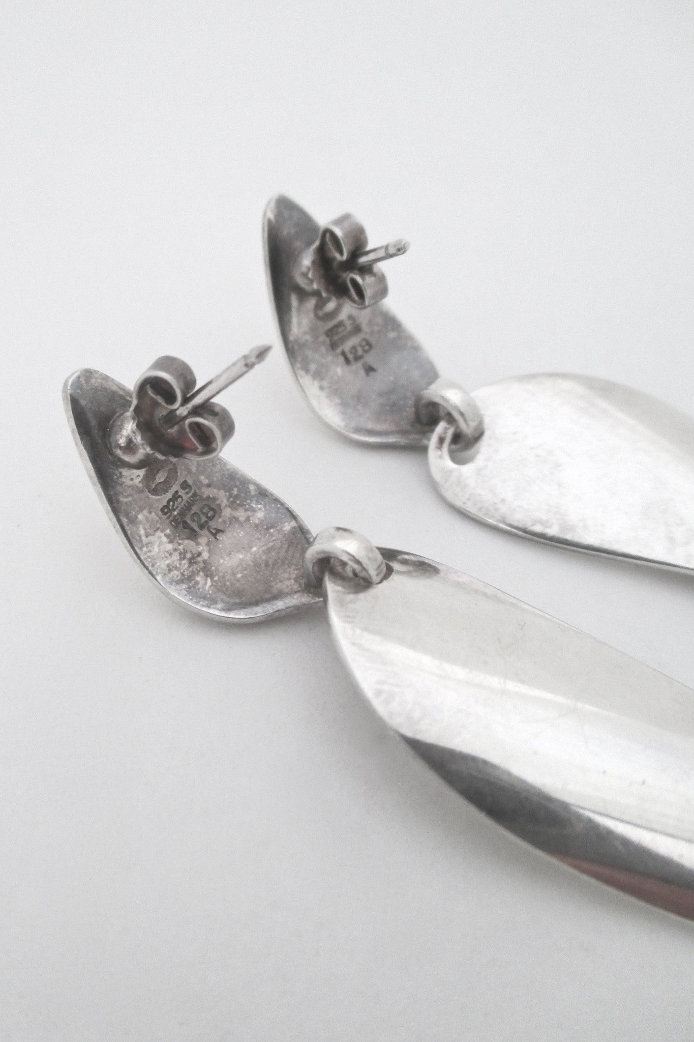 Georg Jensen long kinetic drop earrings 128A by Nanna Ditzel