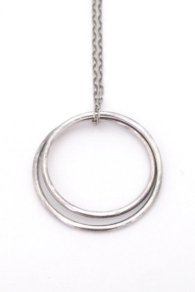 detail Andreas Mikkelsen Denmark vintage sterling silver looped circles pendant 1970s