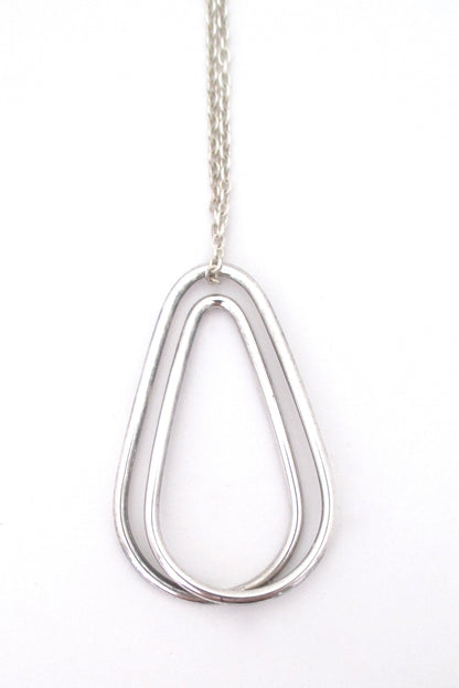 detail Andreas Mikkelsen Denmark vintage sterling looped silver pendant 1970s