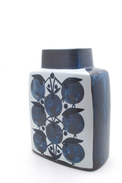 profile Royal Copenhagen Denmark tenera fruit vase by Grethe Helland Hansen