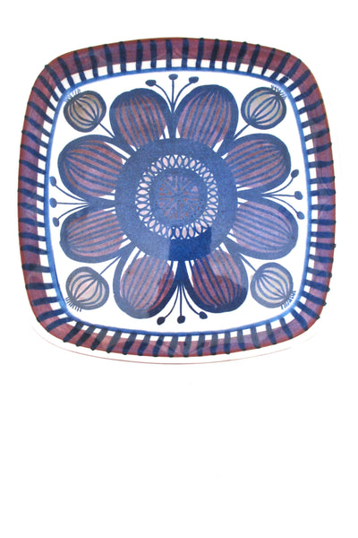 Royal Copenhagen medium 'Tenera' dish - Beth Breyen