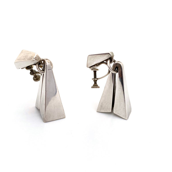 detail Salvador Teran Mexico silver drop earrings Modernist jewelry design