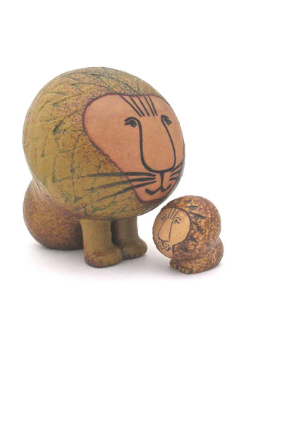 detail Lisa Larson for Gustavsberg Sweden vintage ceramic mid century modern Lion sculpture 1960s