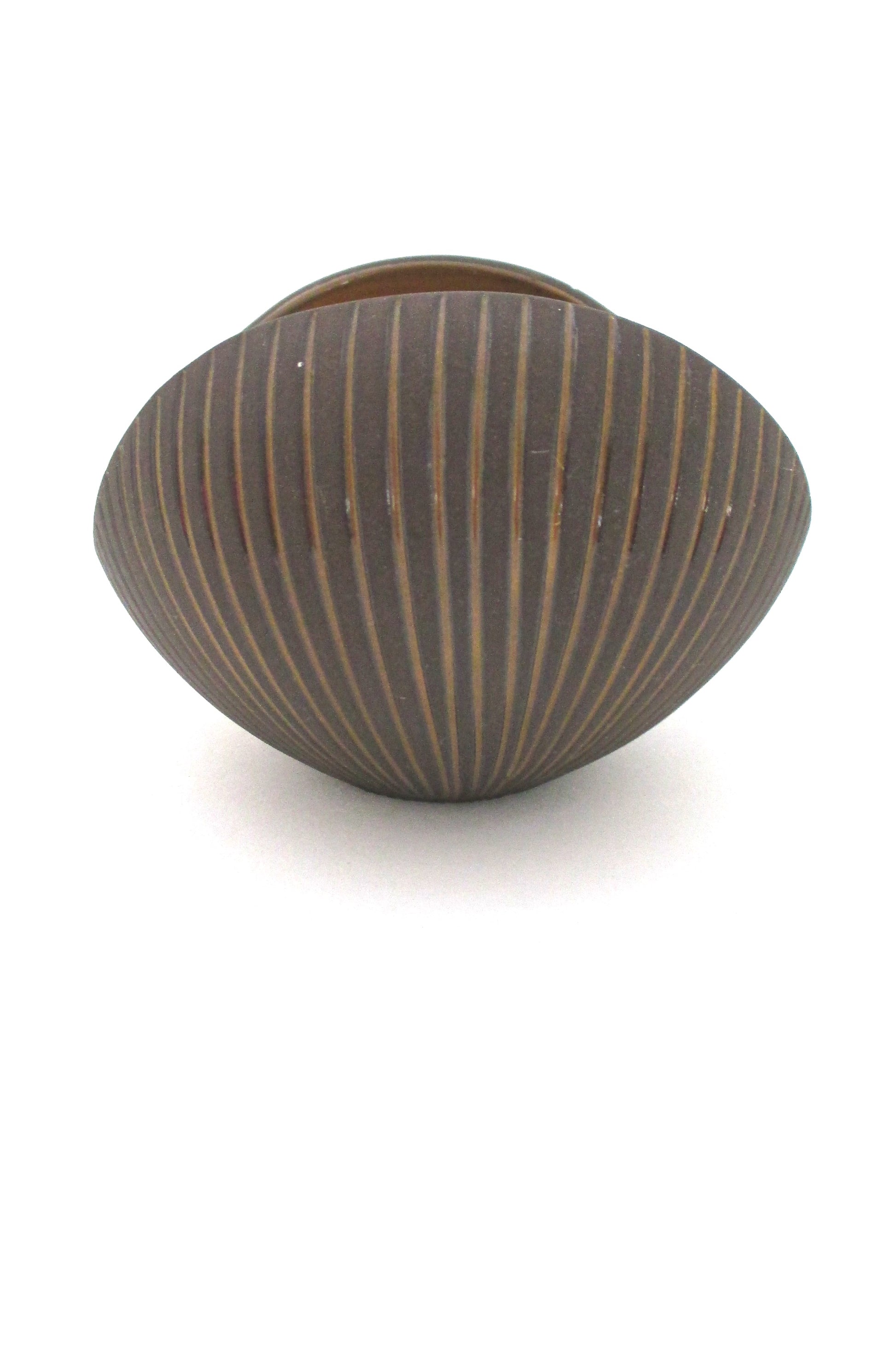 detail Upsala Ekeby Sweden vintage mid century ceramic Kokos bowl by Hjordis Oldfors