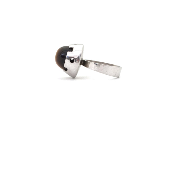 profile Martti Viikinniemi Finland large vintage silver tiger eye ring Scandinavian Modernist jewelry design