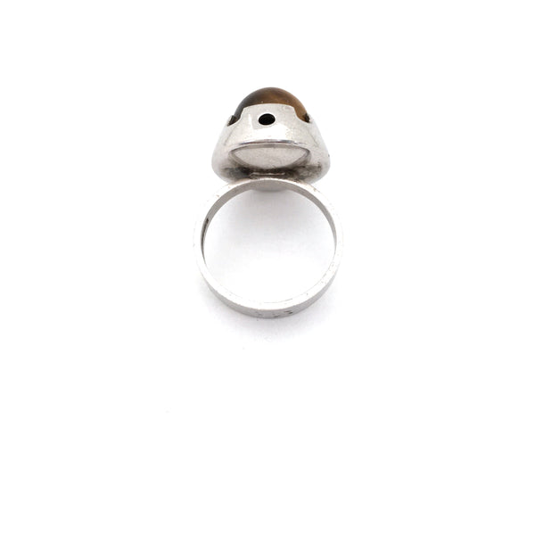 detail Martti Viikinniemi Finland large vintage silver tiger eye ring Scandinavian Modernist jewelry design