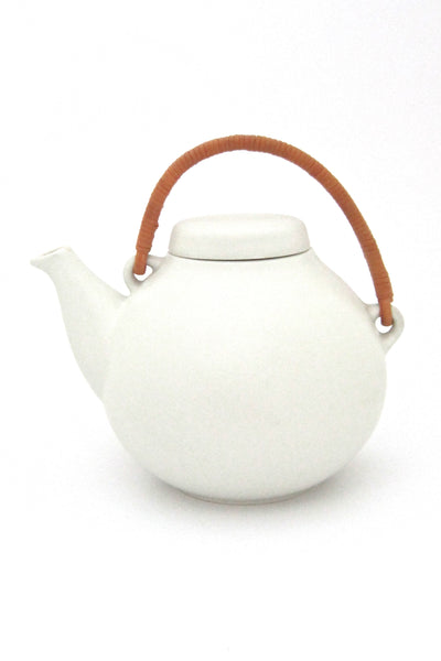 Arabia matte white GA3 teapot - large