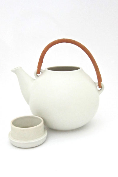 Arabia matte white GA3 teapot - large