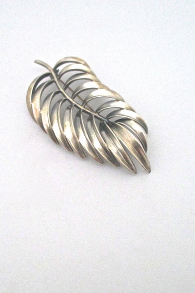 detail Anton Michelsen large vintage silver leaf brooch by Gertrud Engel rare