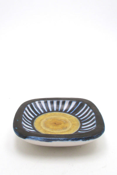 Lotte Bostlund miniature dish #1 - blue sun