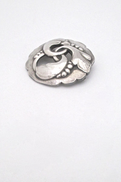 detail Georg Jensen vintage silver floral skonvirke brooch 20 designed by Georg Jensen