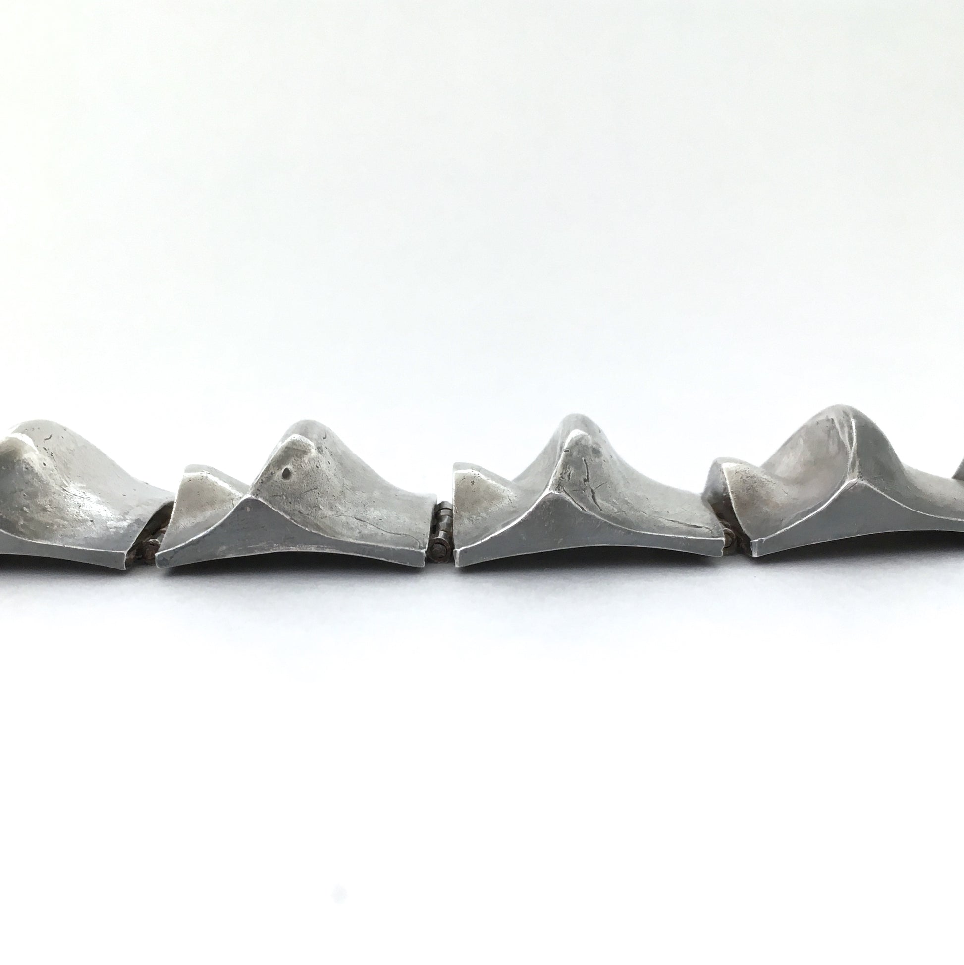 profile Matti Hyvarinen Finland vintage large textured silver bracelet 1970 Scandinavian Modern design jewelry