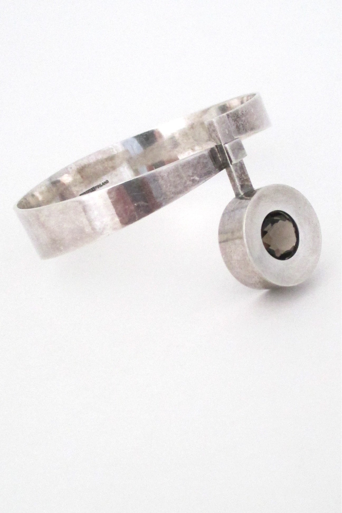 Elis Kauppi for Kupittaan Kulta Finland Modernist silver & smoky quartz bracelet at Samantha Howard Vintage