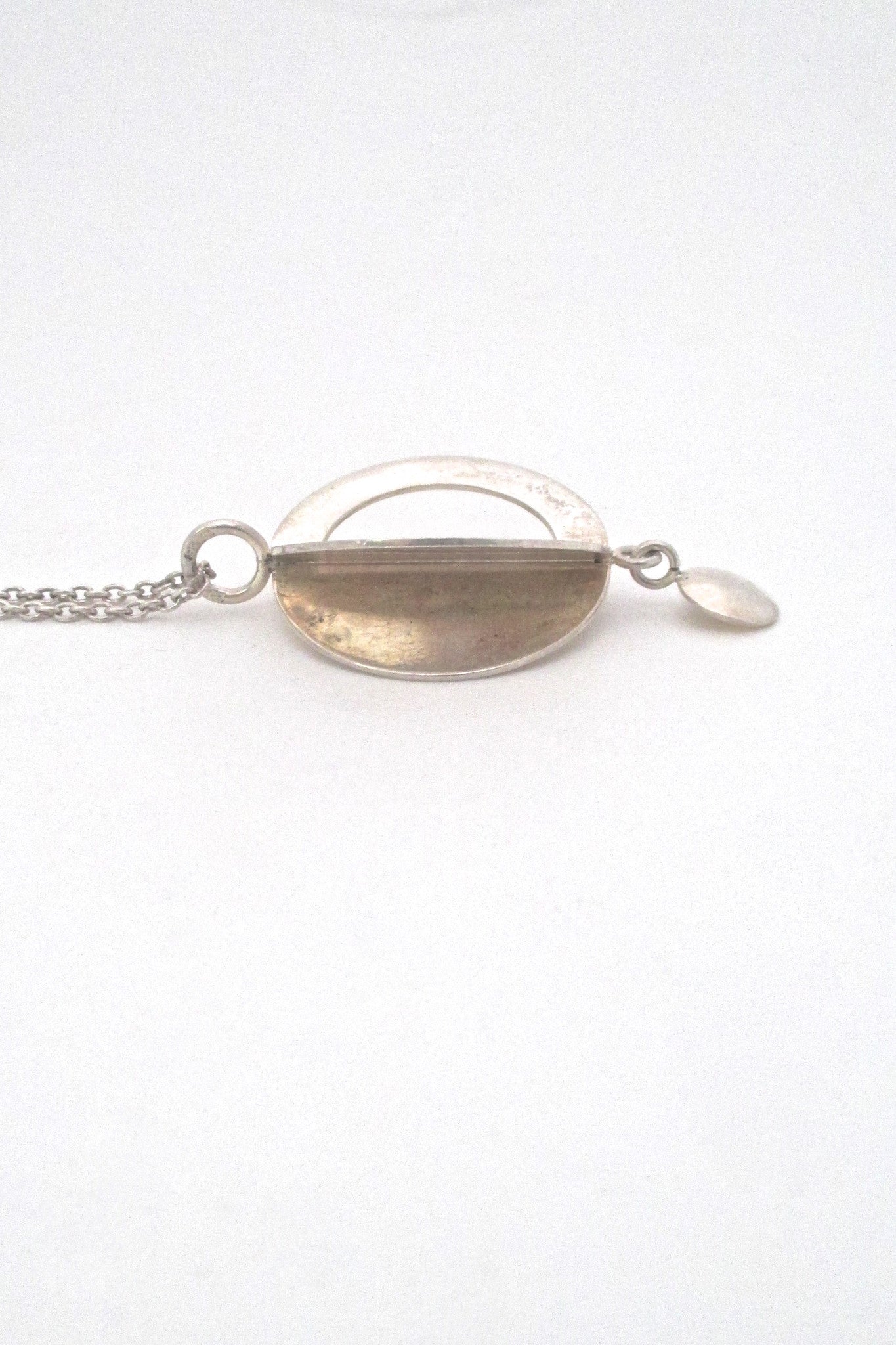 profile Kinni Edvard Rainer Finland vintage modernist silver kinetic pendant necklace