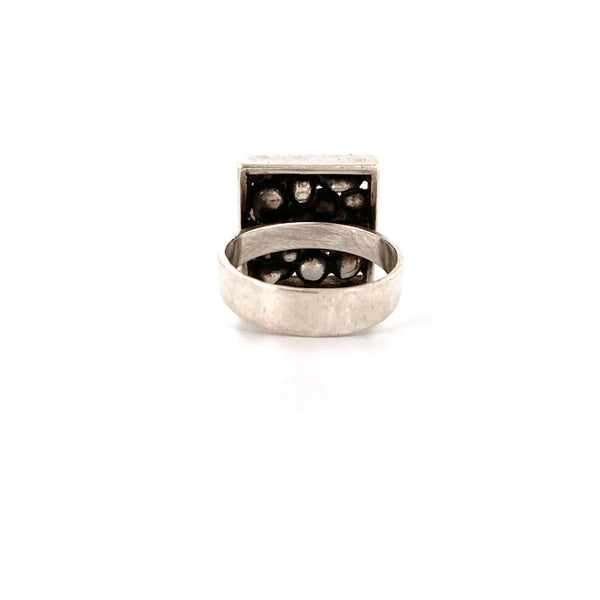 Niels From silver 'pebbles' square ring