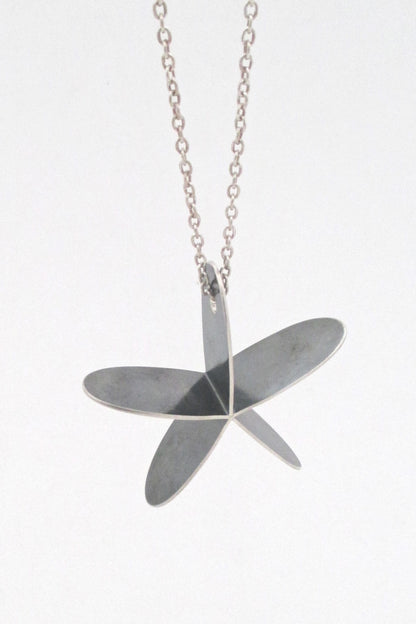 detail HK Finland vintage silver large Scandinavian modern star pendant necklace