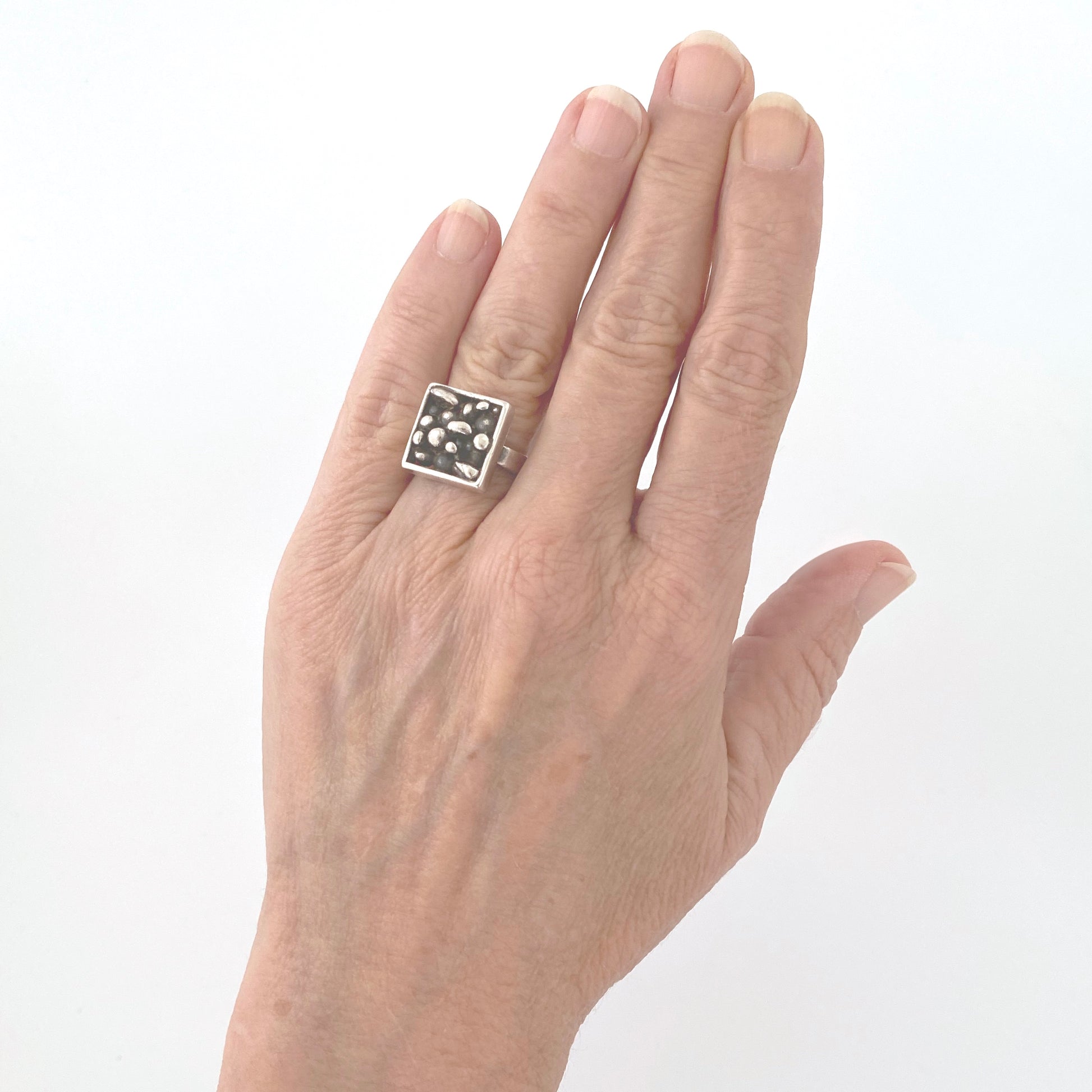 scale Niels NE From Denmark vintage silver pebbles square ring Scandinavian Modernist jewelry design