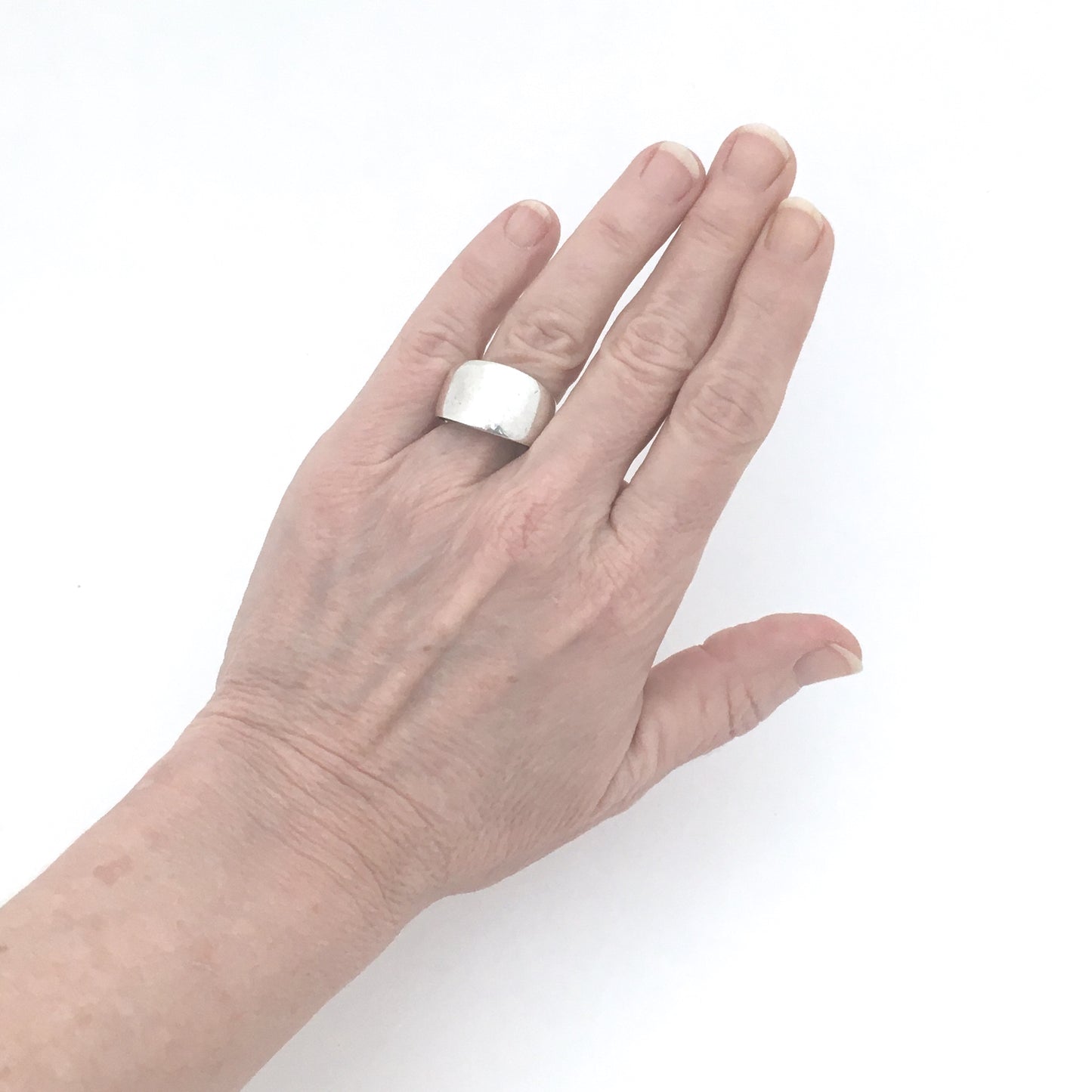 Plus Studios / Norway Design wide double ring ~ Tone Vigeland