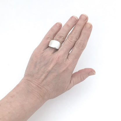 Plus Studios / Norway Design wide double ring ~ Tone Vigeland