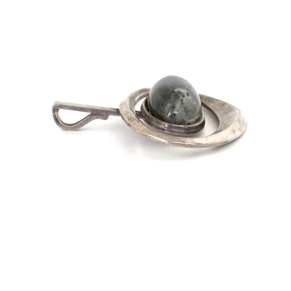 Uni David-Andersen large silver & labradorite ‘Marianne’s Heart’ pendant ~ Marianne Berg
