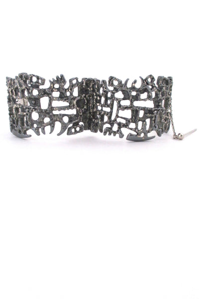Guy Vidal Canada vintage brutalist pewter hinged bracelet with pin closure